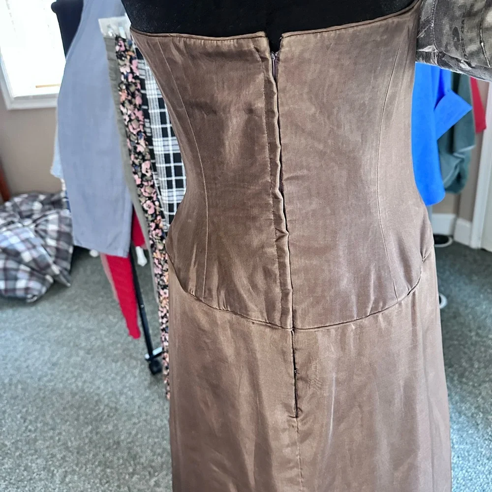 Yoly Munoz Strapless Brown Embroidered Silk Evening Gown - Picture 2 of 6